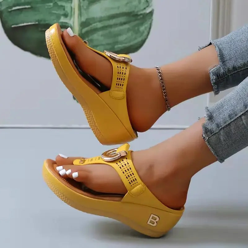 WEDGE SANDALS