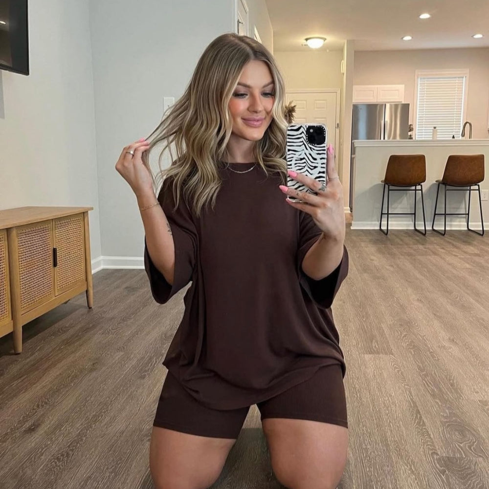 THE WEEKEND LOUNGE SET